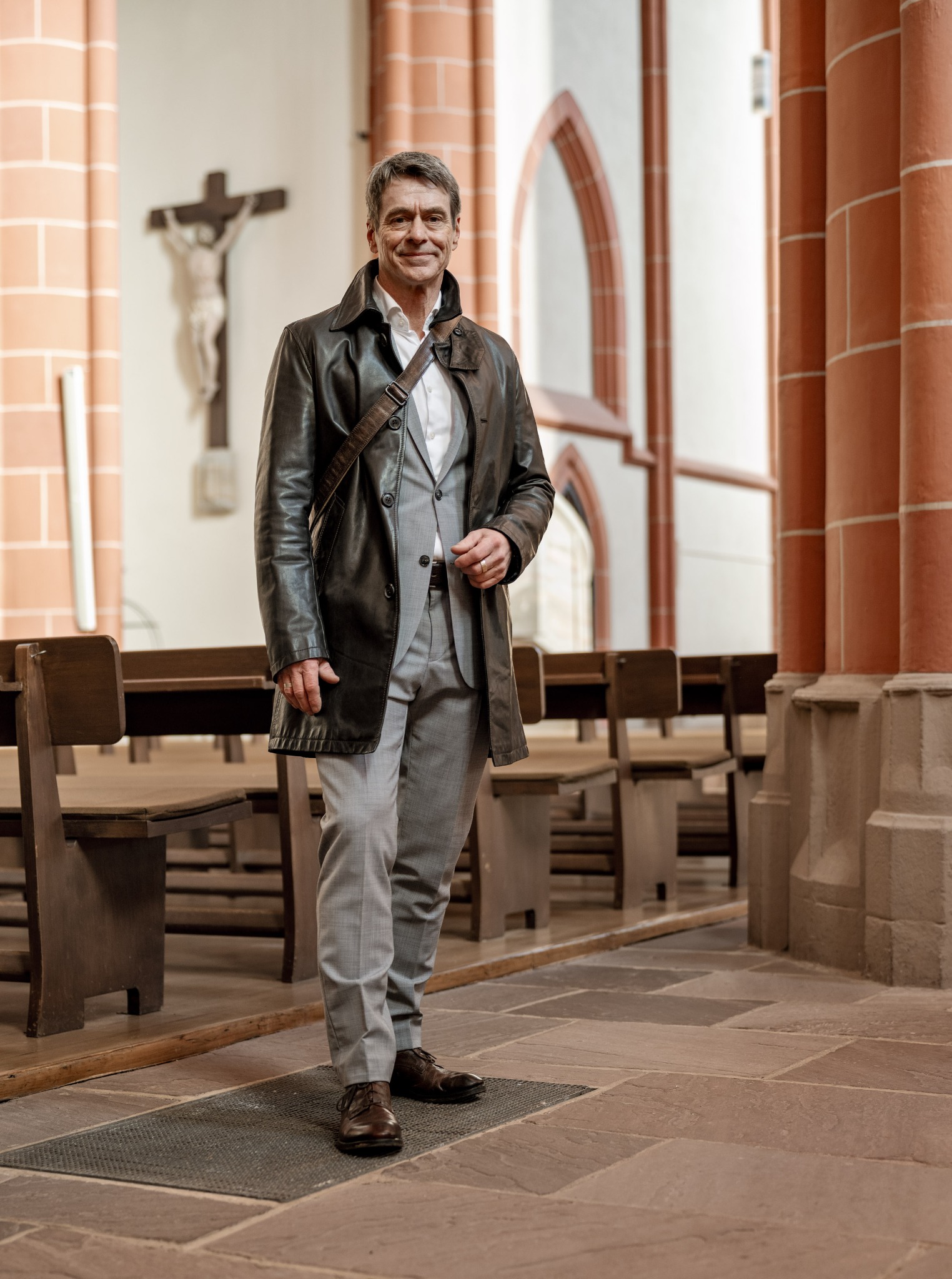 Jörg Lippert-Lenzu in der Kirche